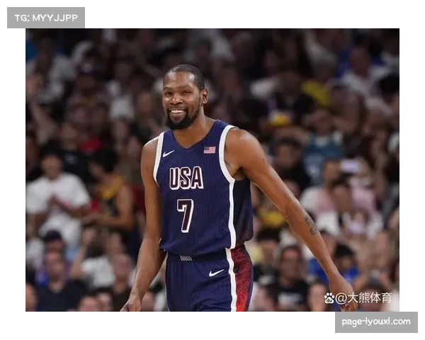 太阳杜兰特布克进攻端火力全开 但球队防守效率仅排中游 太阳杜兰特布克进攻端火力全开 但球队防守效率仅排中游